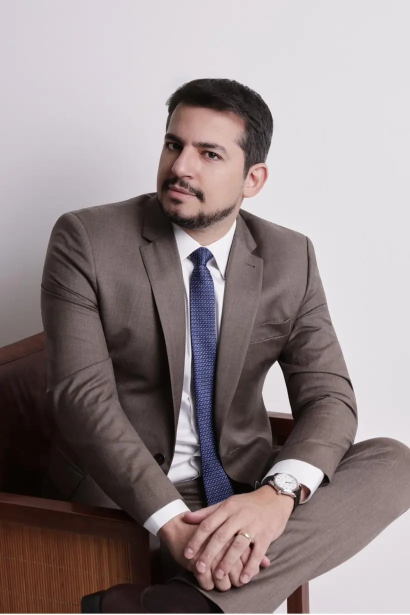 Dr. Danillo Irineu